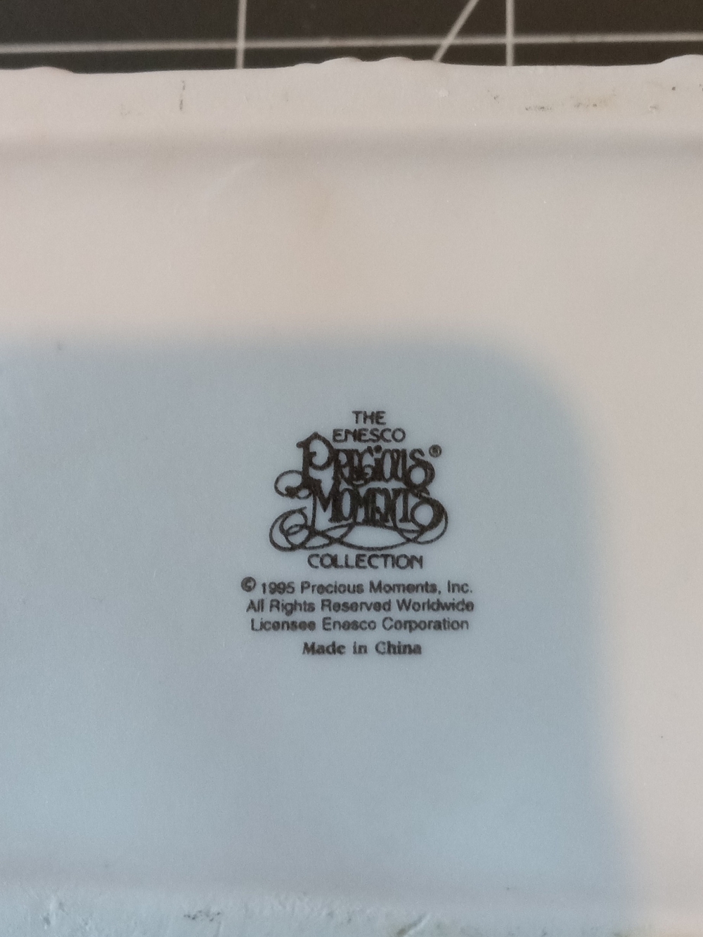Precious Moments 1995 Hope Chest With Birthstone March - Picture 4 of 12
